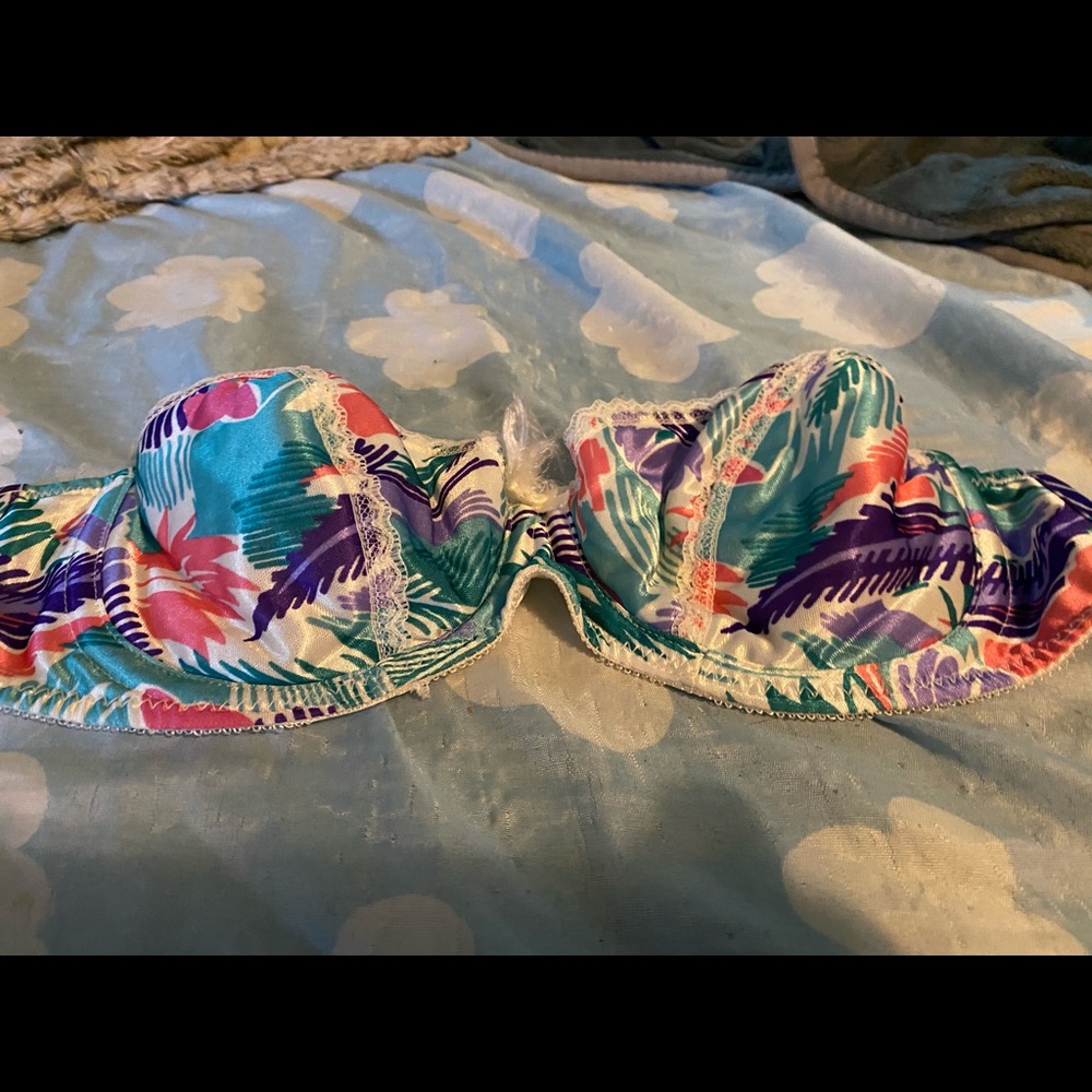 Vintage 80s bra